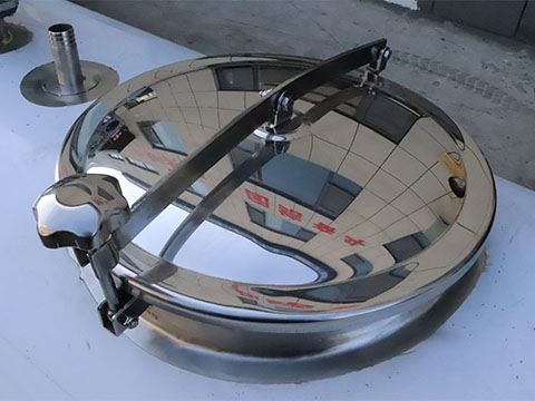 Viewing hole