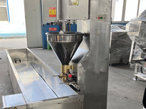 Meatball steaming and cooking line