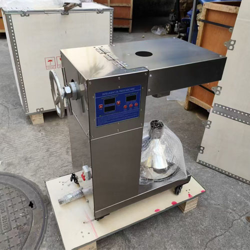 Small commercial oil press