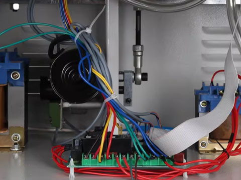 Neat internal structure