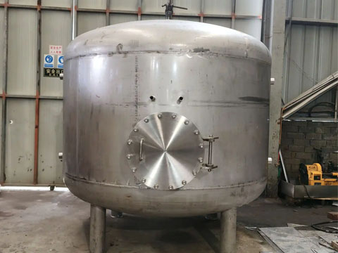 Custom stainless steel pressure tank