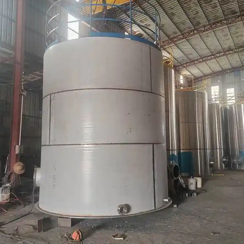 Stainless steel vertical oil storage tank