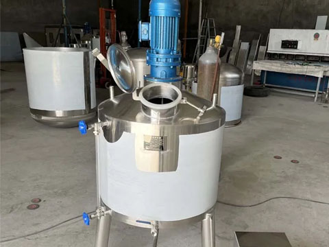 Closed-type mixing tank
