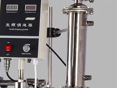 Shell and tube condenser