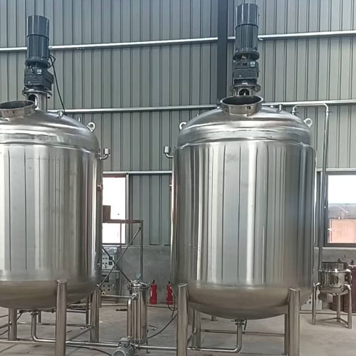 Vacuum Mixing Tank
