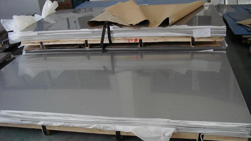 316L stainless steel plate and sheet stock stacked in a warehouse