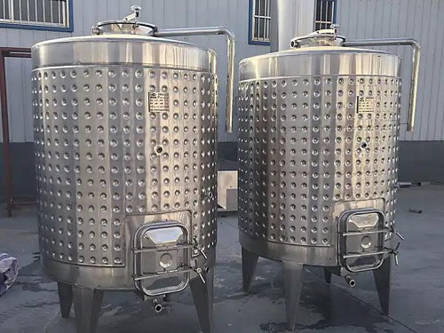 Manholes of wine fermentation tanks